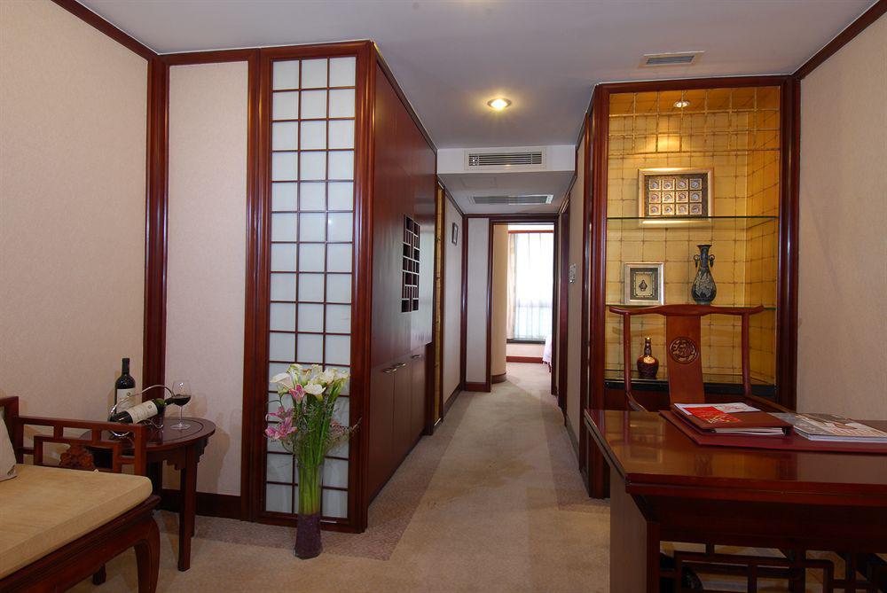 Brightel All Suites 上海市 エクステリア 写真